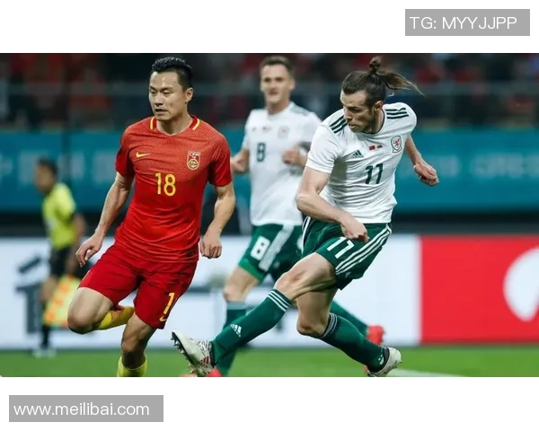 甘冈与里昂激战正酣比分揭晓引发球迷热议